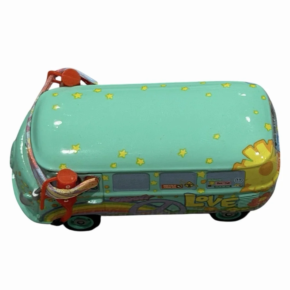 Disney Pixar Cars VW Bus Pit Crew Member Fillmore 2015 1:55 Diecast Hippie‎ Van